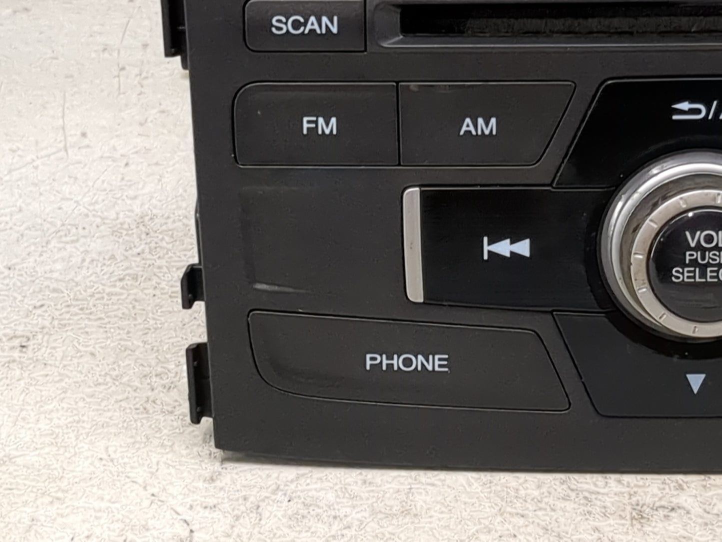 2012 Cr-V Radio AM FM Cd Player Receiver Replacement Fits Fits 2013 2014 OEM Used Auto Parts - Oemusedautoparts1.com