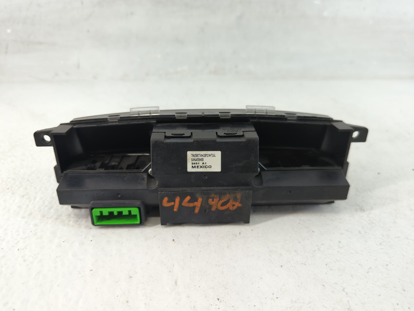 2010-2013 Acura Mdx Climate Control Module Temperature AC/Heater Replacement P/N:79650STXA420M1 Fits Fits 2010 2011 2012 201