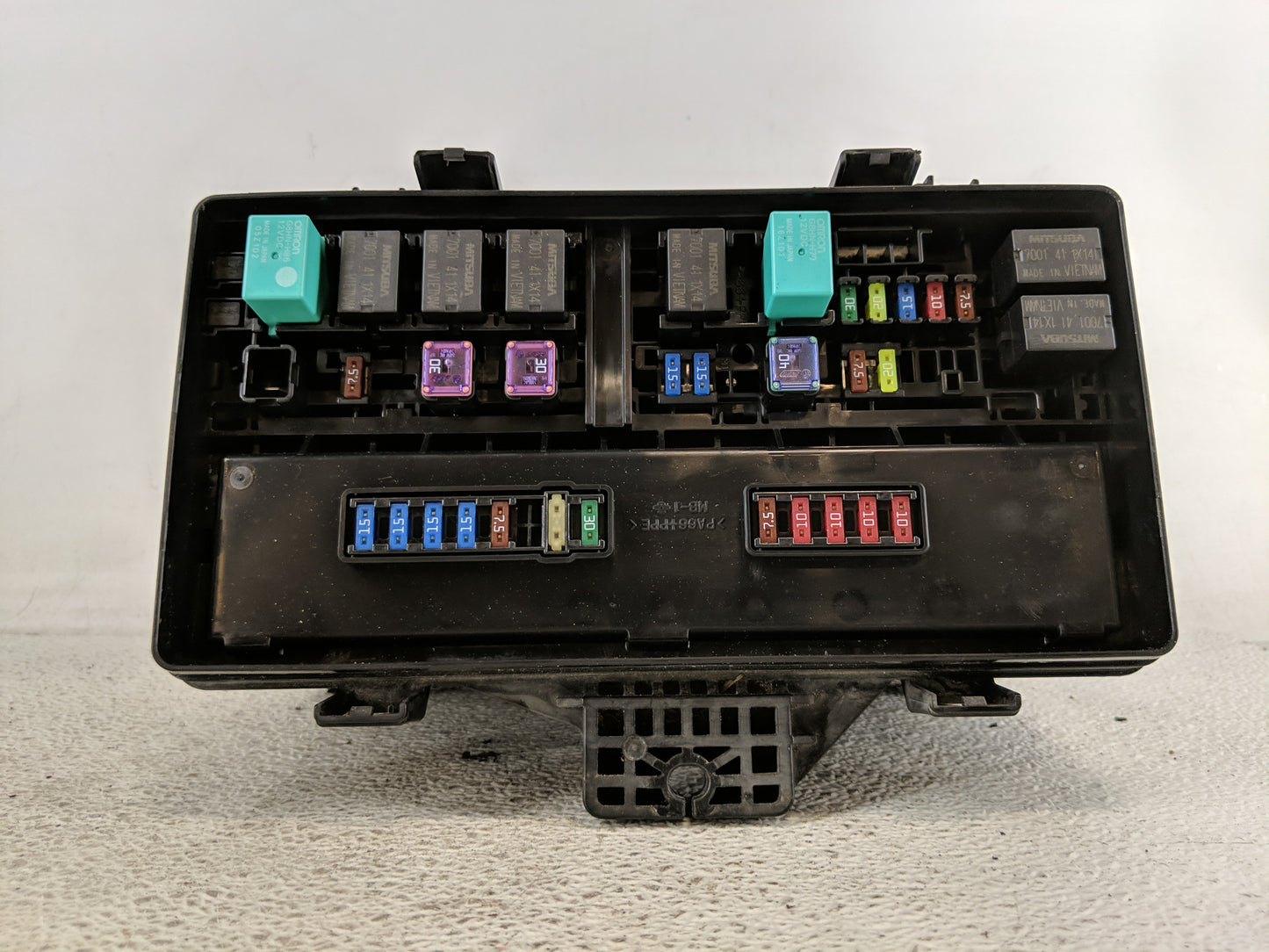 2007-2013 Acura Mdx Fusebox Fuse Box Panel Relay Module Fits Fits 2007 2008 2009 2010 2011 2012 2013 OEM Used Auto Parts - O