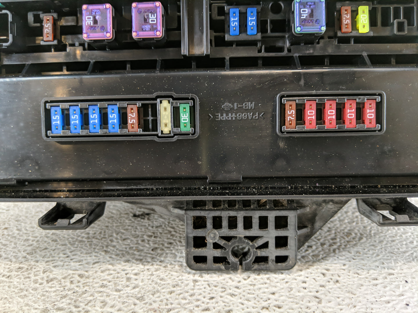 2007-2013 Acura Mdx Fusebox Fuse Box Panel Relay Module Fits Fits 2007 2008 2009 2010 2011 2012 2013 OEM Used Auto Parts - O
