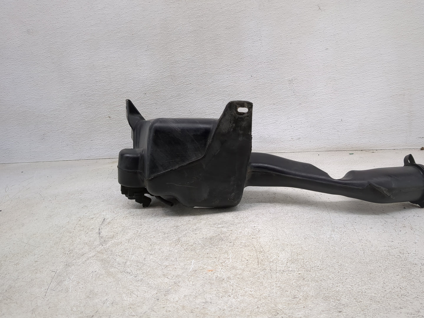 2010-2013 Acura Mdx Windshield Washer Fluid Reservoir Bottle Oem - Oemusedautoparts1.com