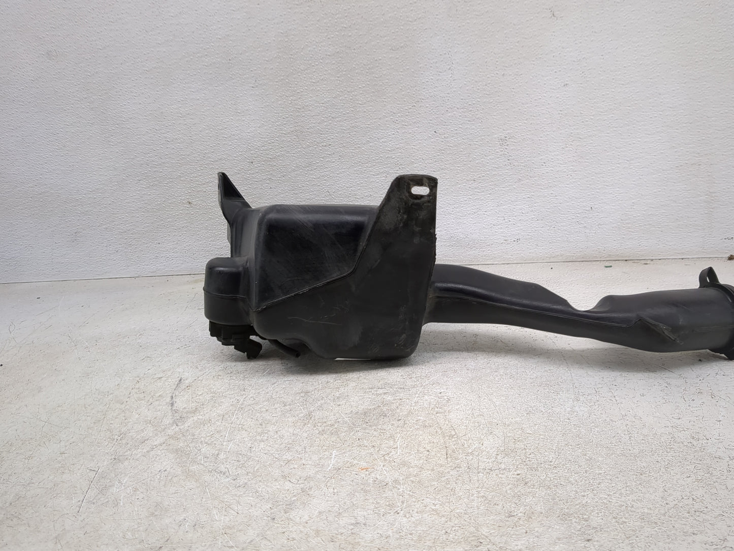 2010-2013 Acura Mdx Windshield Washer Fluid Reservoir Bottle Oem - Oemusedautoparts1.com