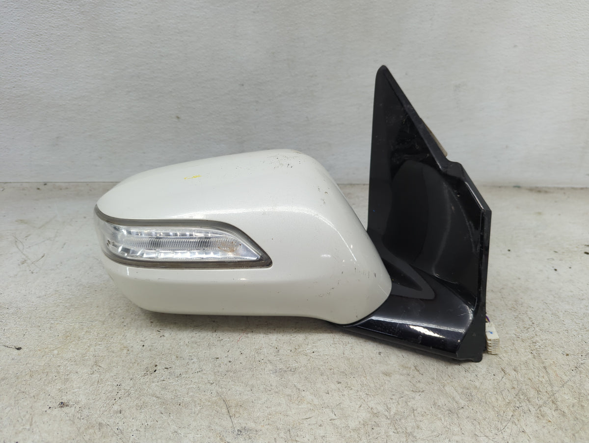 2010-2013 Acura Mdx Passenger Side View Mirror - Right Door Mirror OEM Used - Oemusedautoparts1.com