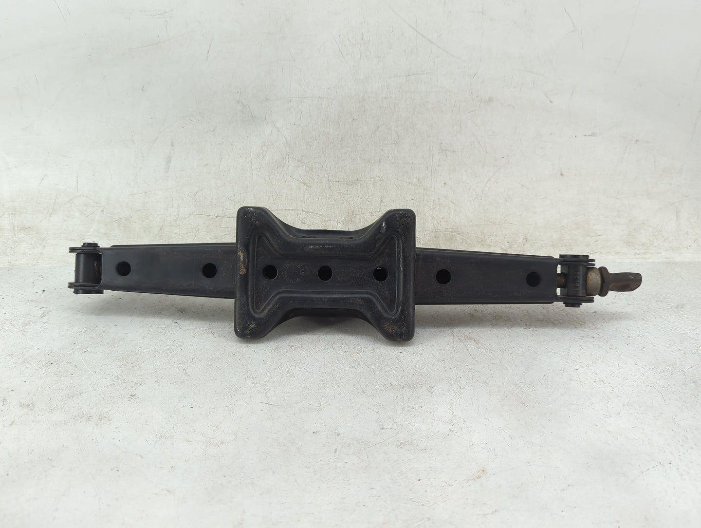 2012 Acura Mdx Spare Scissor Car Jack Black - Oemusedautoparts1.com