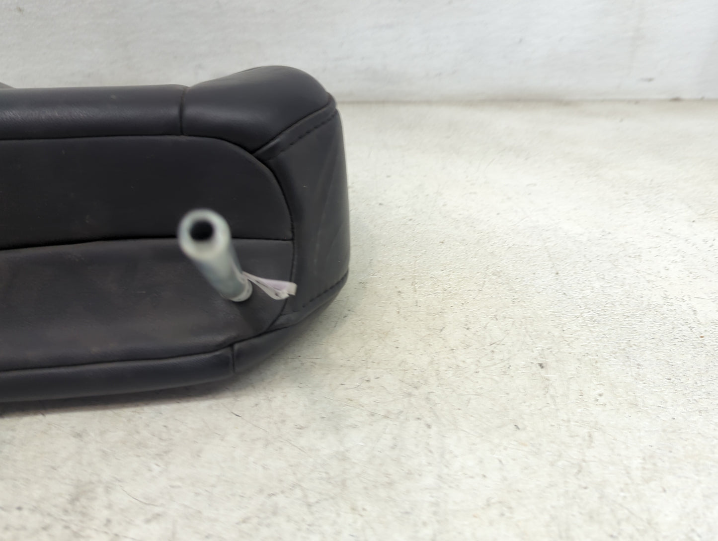 2012-2013 Acura Mdx Headrest Head Rest Front Driver Seat Black 1470665 - Oemusedautoparts1.com