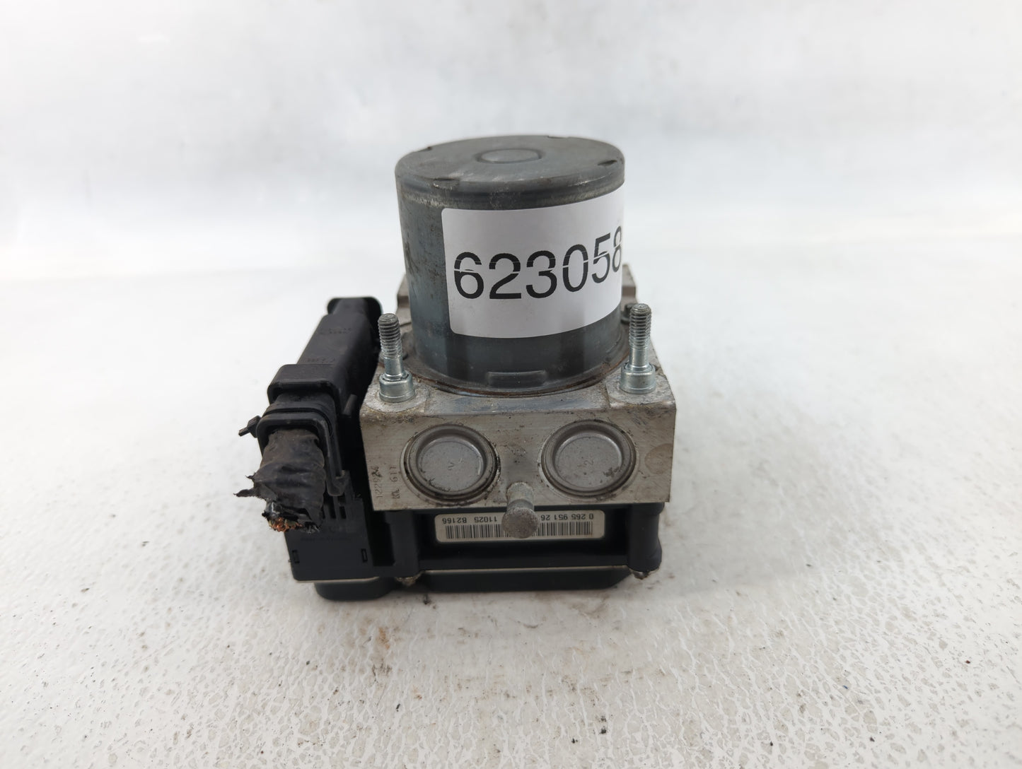 2010-2013 Acura Mdx ABS Pump Control Module Replacement P/N:57105-STX-A130-M1 0 265 236 220 Fits Fits 2010 2011 2012 2013 OE