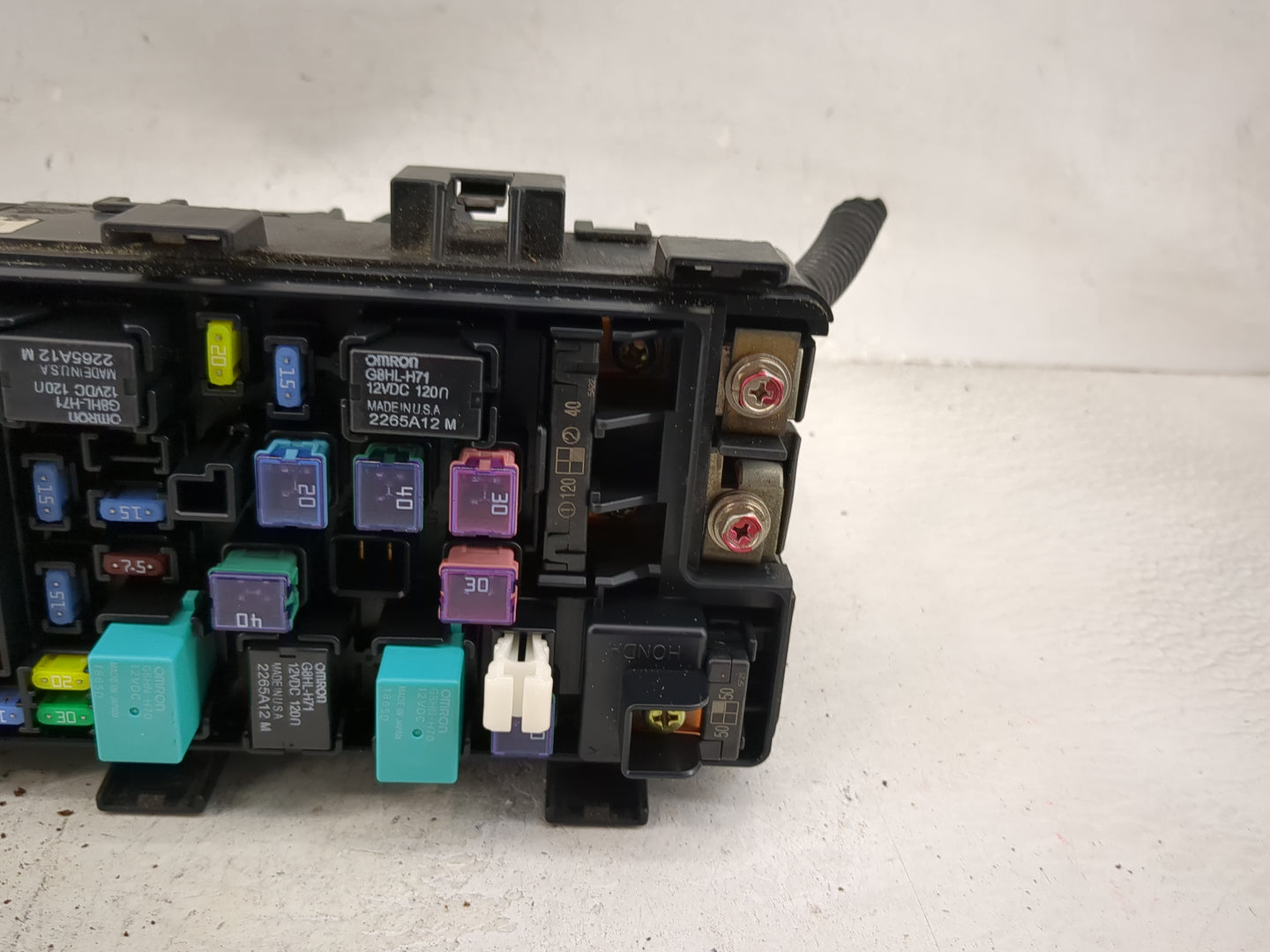 2012 Acura Rl Fusebox Fuse Box Panel Relay Module P/N:A109050720328GG Fits OEM Used Auto Parts - Oemusedautoparts1.com