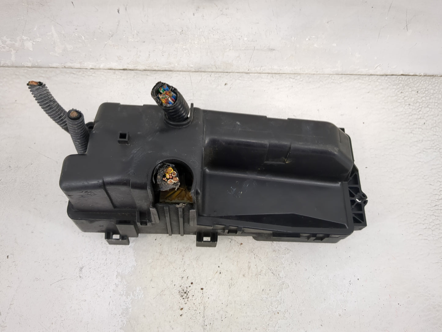2012 Acura Rl Fusebox Fuse Box Panel Relay Module P/N:A109050720328GG Fits OEM Used Auto Parts - Oemusedautoparts1.com