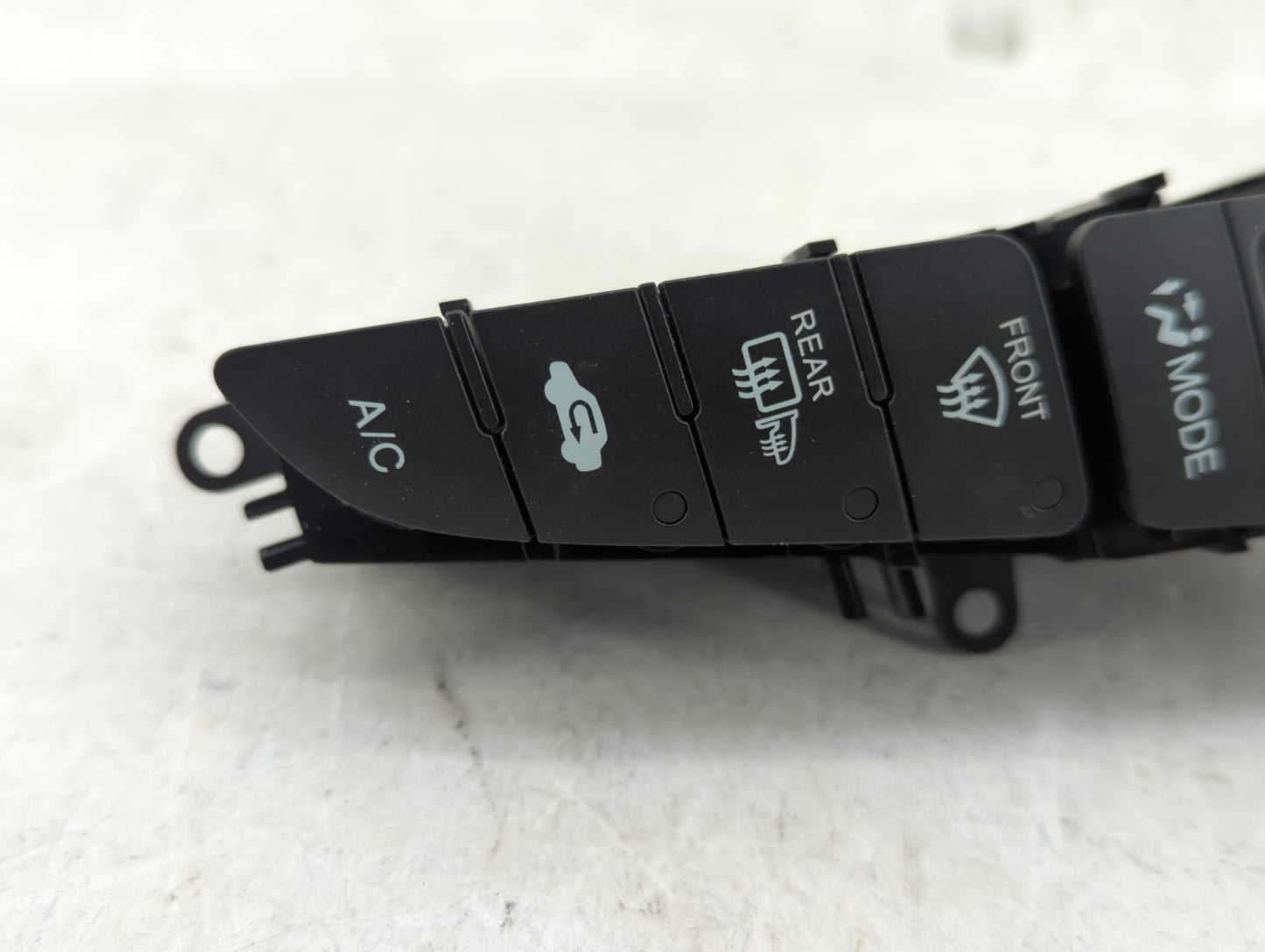 2009-2014 Acura Tl Climate Control Module Temperature AC/Heater Replacement P/N:79630TK4A420M1 Fits OEM Used Auto Parts - Oe