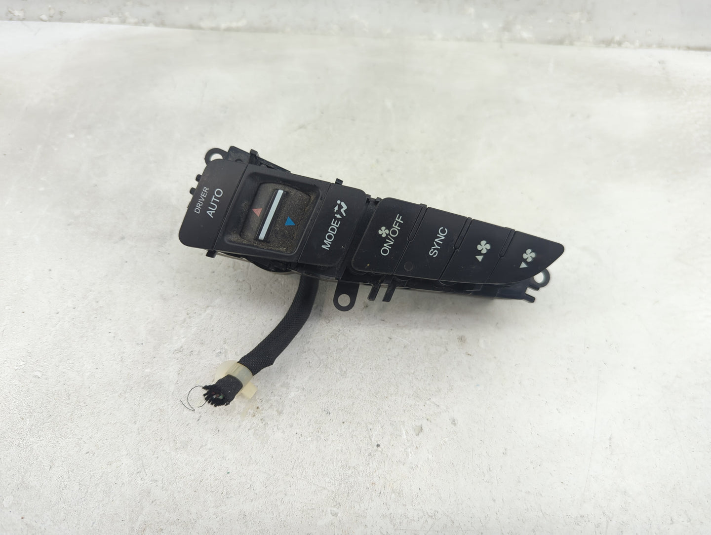 2009-2014 Acura Tl Climate Control Module Temperature AC/Heater Replacement P/N:79620TK4A420M1 Fits OEM Used Auto Parts - Oe