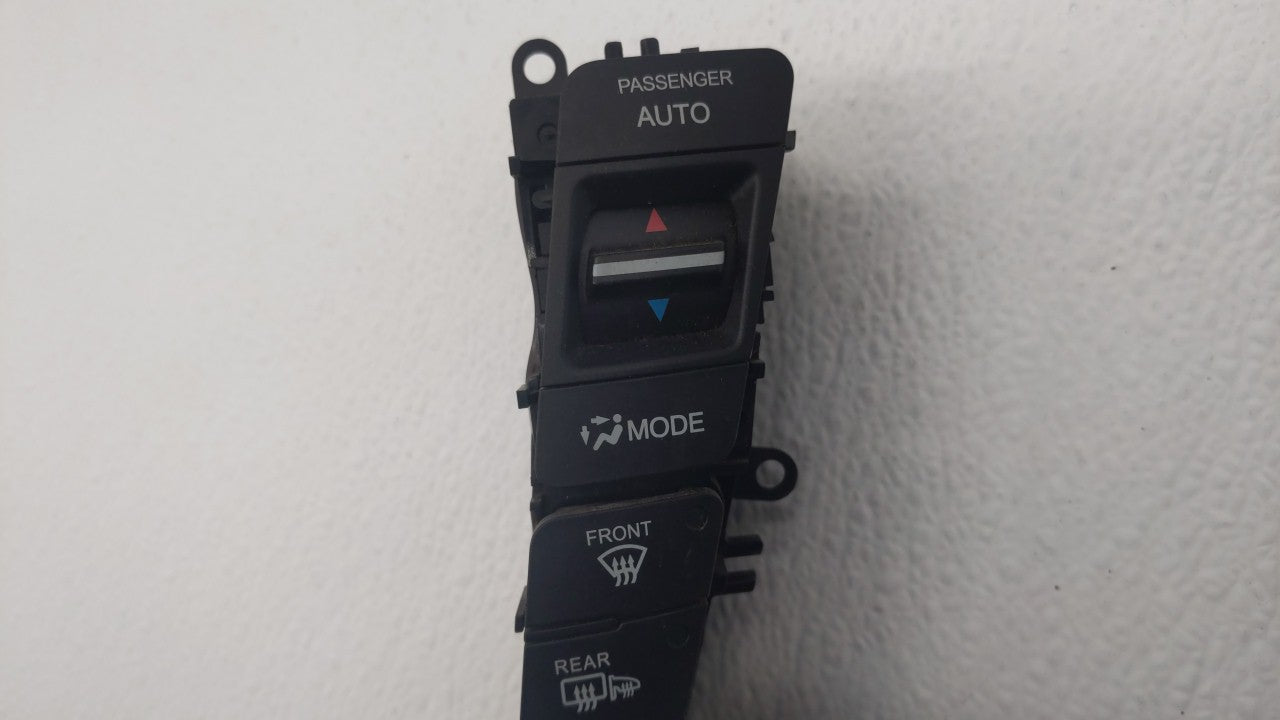 2009-2014 Acura Tl Climate Control Module Temperature AC/Heater Replacement P/N:79630TK4A420M1 Fits OEM Used Auto Parts - Oe