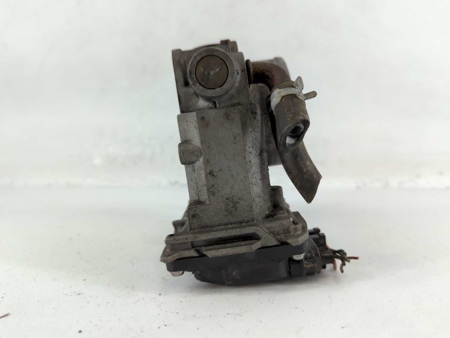 2009-2014 Acura Tl Throttle Body P/N:GMC1E U31990434782 Fits Fits 2009 2010 2011 2012 2013 2014 2015 2016 2017 OEM Used Auto