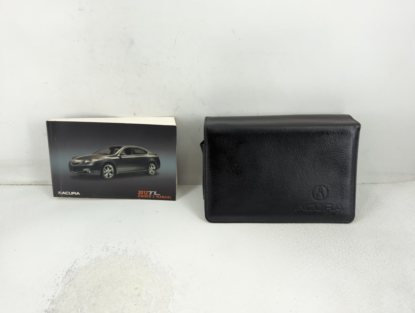 2012 Acura Tl Owners Manual Book Guide P/N:31TK4631 00X31-TK4-6310 OEM Used Auto Parts - Oemusedautoparts1.com