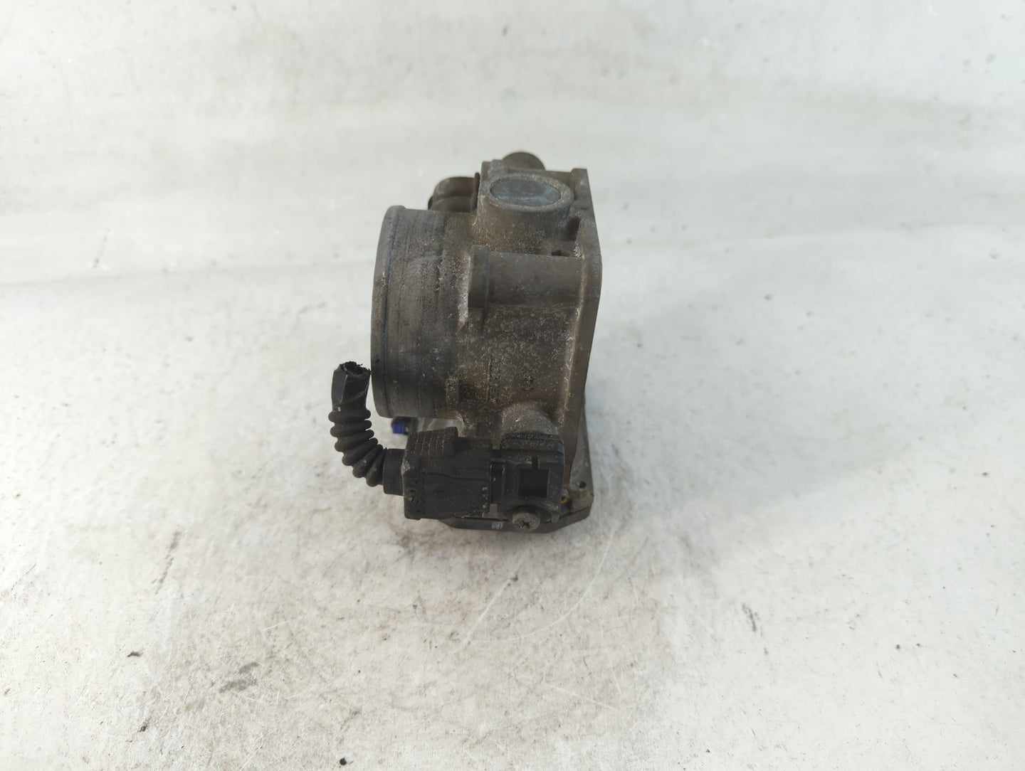 2009-2014 Acura Tl Throttle Body P/N:1990660130 GMC1E Fits Fits 2009 2010 2011 2012 2013 2014 2015 2016 2017 OEM Used Auto P