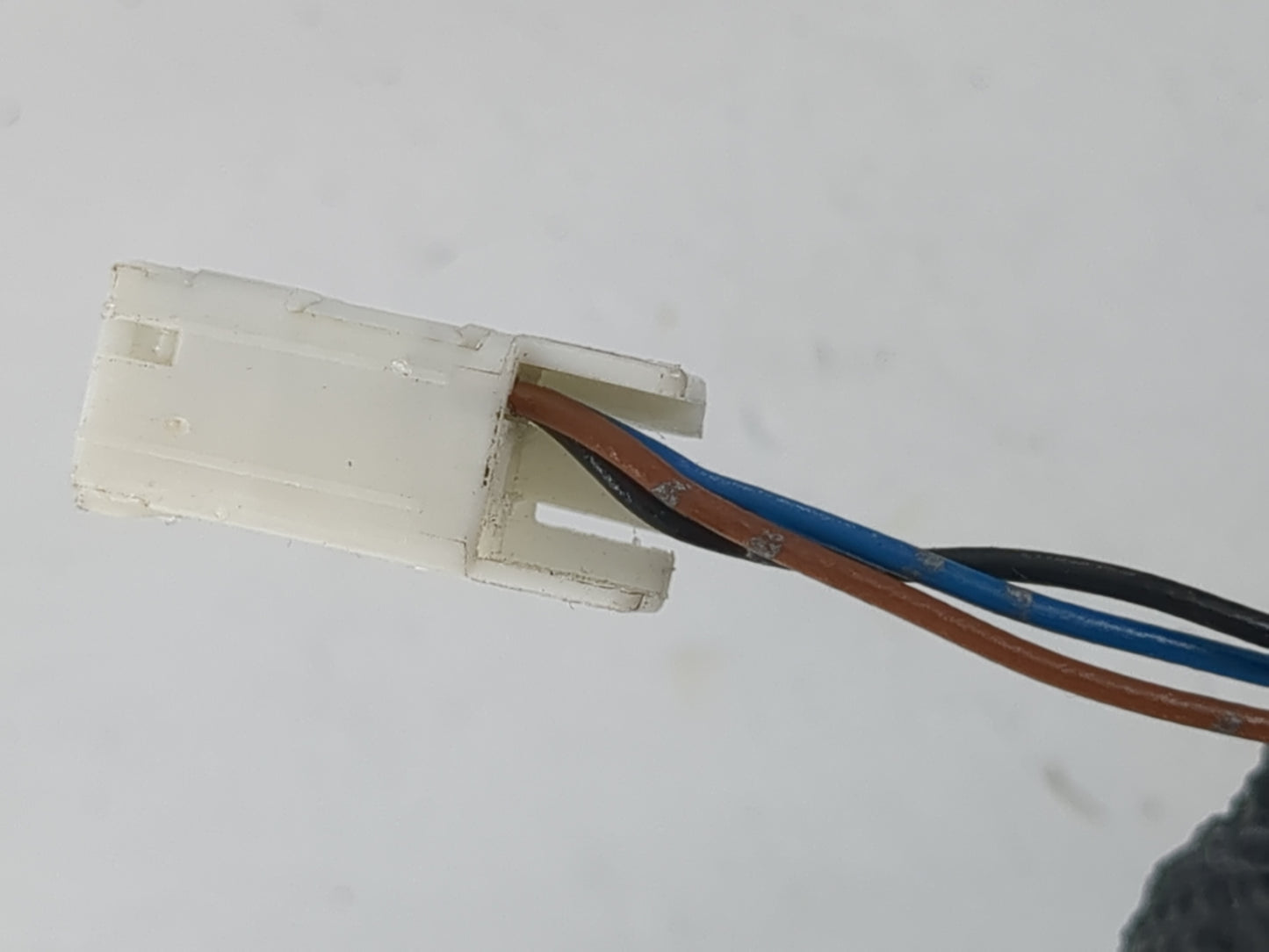 Aftermarket Mazda Driver Left Side View Manual Door Mirror Blue - Oemusedautoparts1.com