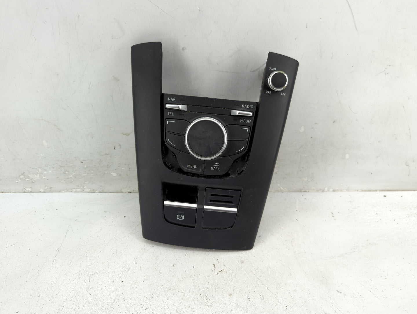 Audi A3 Radio Control Panel - Oemusedautoparts1.com
