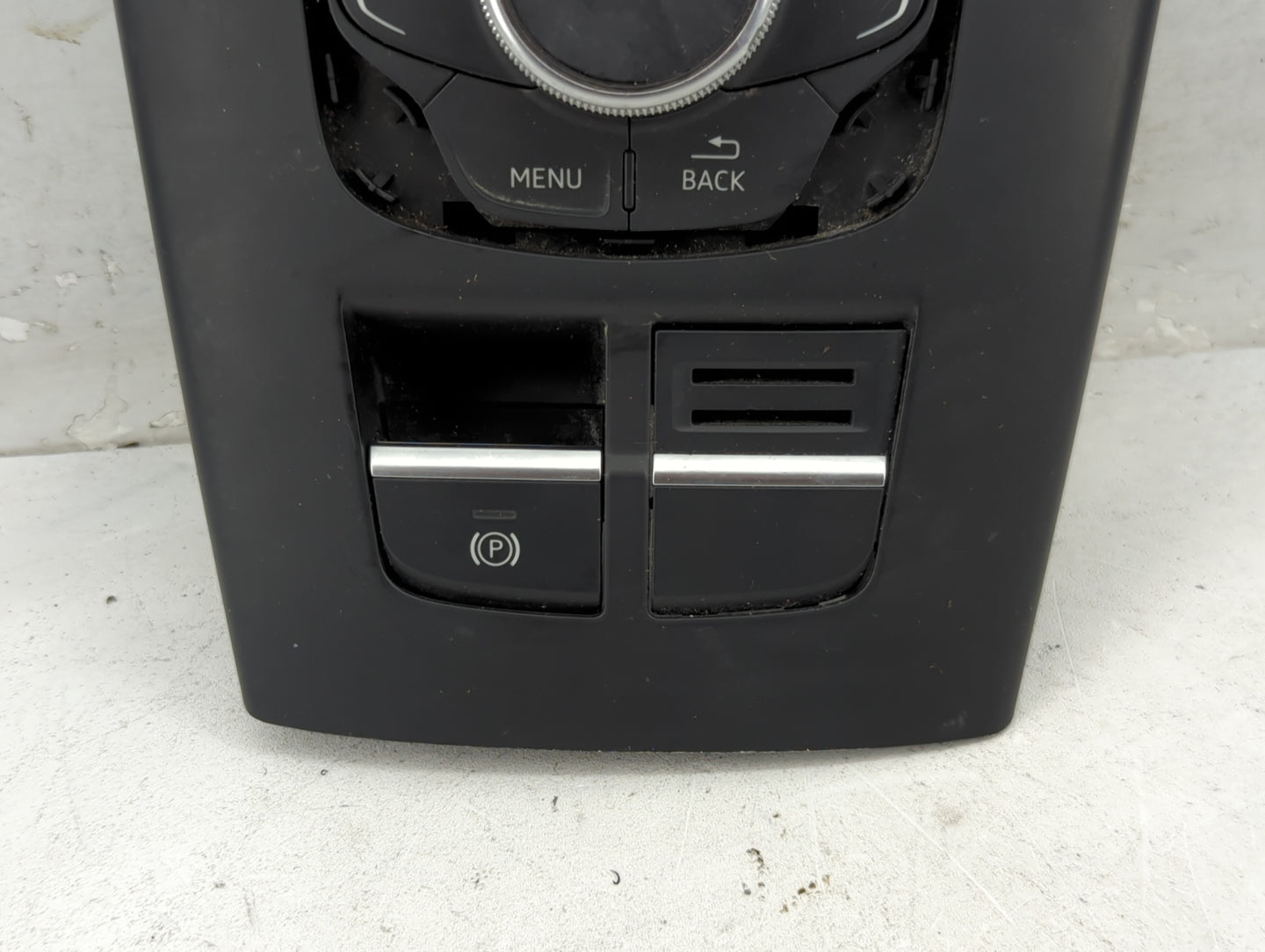 Audi A3 Radio Control Panel - Oemusedautoparts1.com