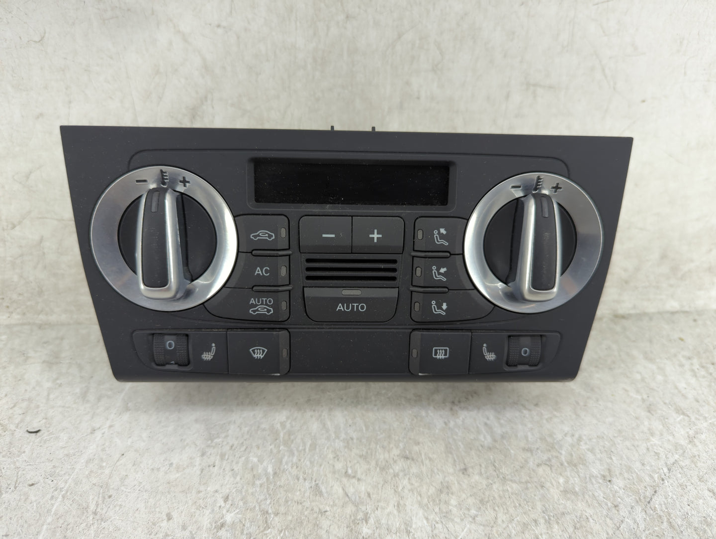 2010-2013 Audi A3 Climate Control Module Temperature AC/Heater Replacement P/N:8P0820043BN A2C53380927 Fits OEM Used Auto Pa