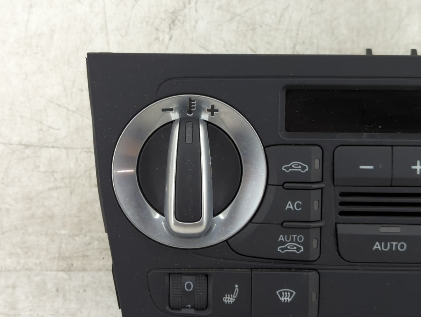2010-2013 Audi A3 Climate Control Module Temperature AC/Heater Replacement P/N:8P0820043BN A2C53380927 Fits OEM Used Auto Pa