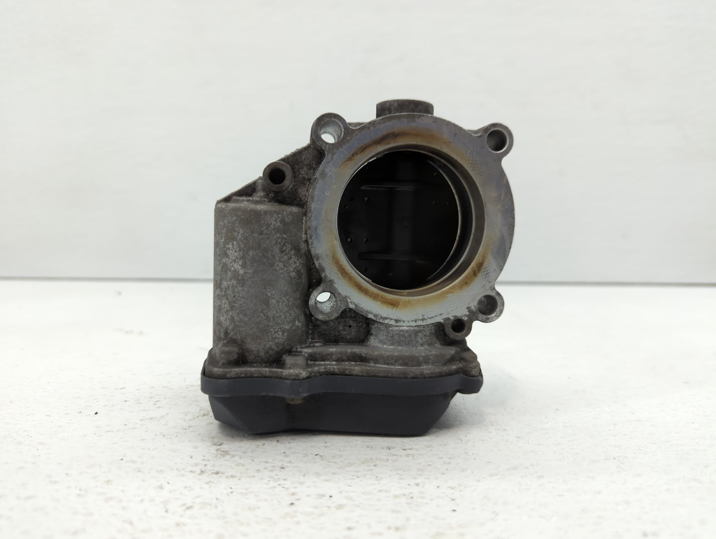2006-2018 Audi A3 Throttle Body P/N:06F 133 062 T 06F 133 062 Q Fits OEM Used Auto Parts - Oemusedautoparts1.com