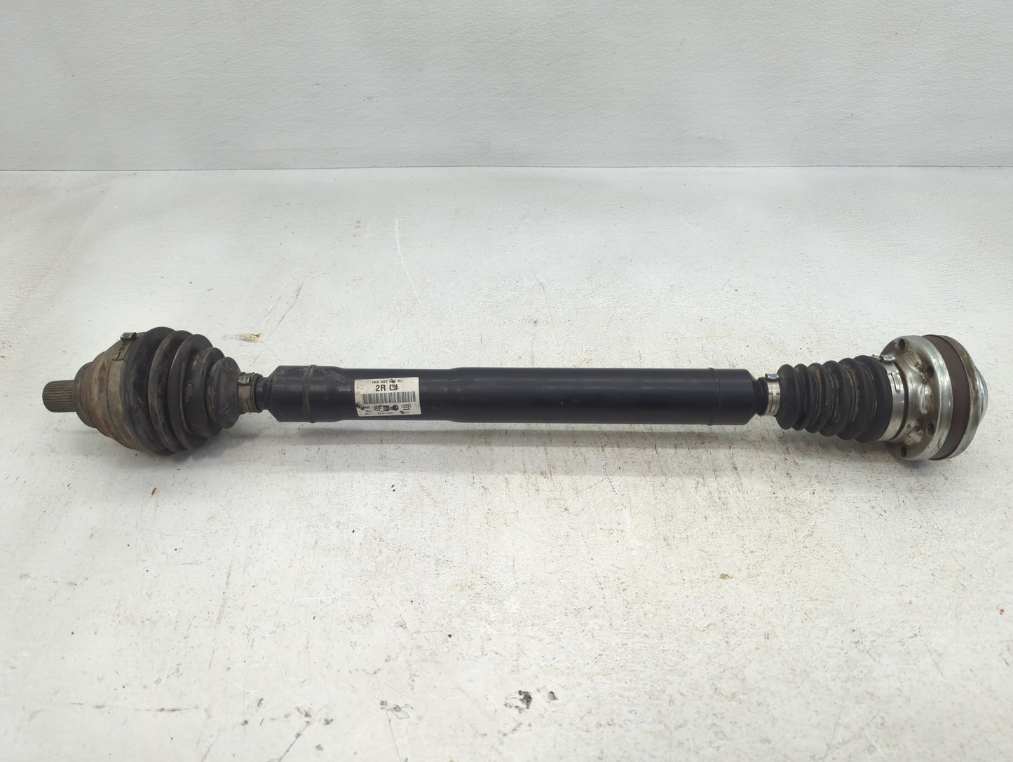 2006-2013 Audi A3 Axle Shaft Front Passenger Cv C/v - Oemusedautoparts1.com