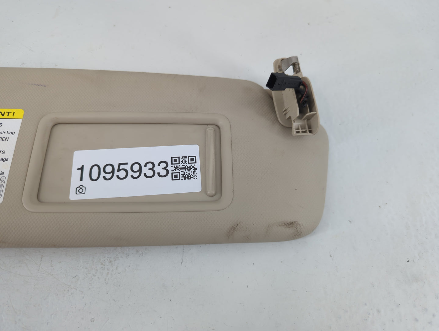 2009-2012 Audi A4 Sun Visor Shade Replacement Passenger Right Mirror Fits Fits 2009 2010 2011 2012 OEM Used Auto Parts - Oem