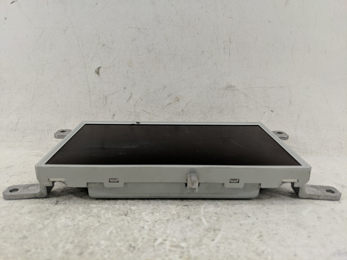 2009-2016 Audi A4 Information Display Screen - Oemusedautoparts1.com