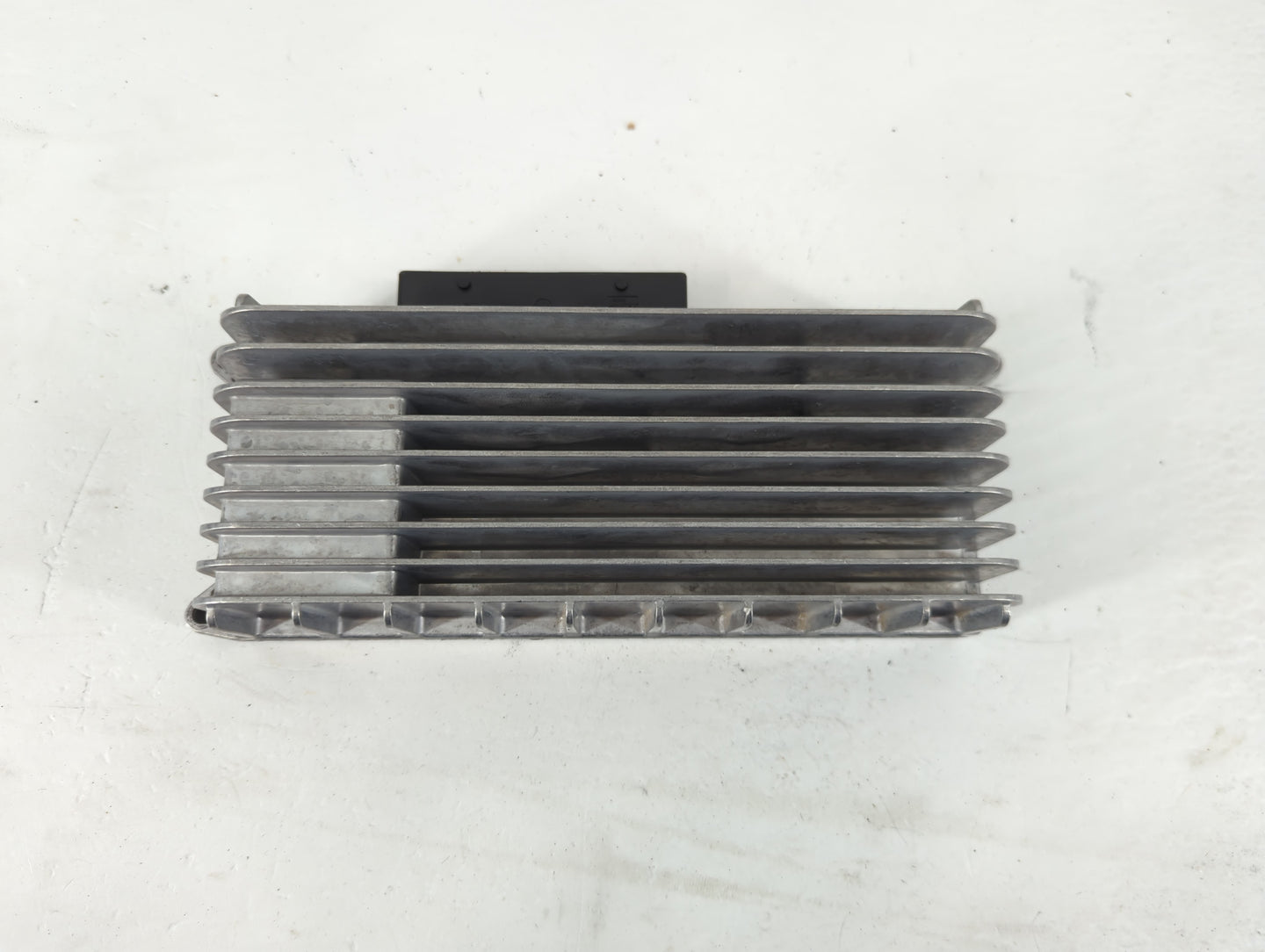 2012 Audi A4 PCM Engine Control Computer ECU ECM PCU OEM P/N:8T0 035 223 AH Fits OEM Used Auto Parts - Oemusedautoparts1.com