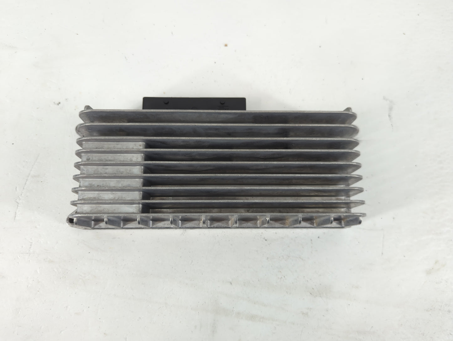 2012 Audi A4 PCM Engine Control Computer ECU ECM PCU OEM P/N:8T0 035 223 AH Fits OEM Used Auto Parts - Oemusedautoparts1.com