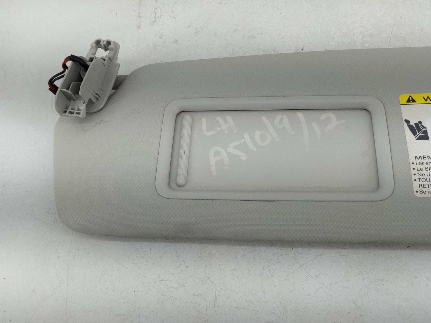 2009-2012 Audi A4 Sun Visor Shade Replacement Driver Left Mirror Fits Fits 2009 2010 2011 2012 OEM Used Auto Parts - Oemused