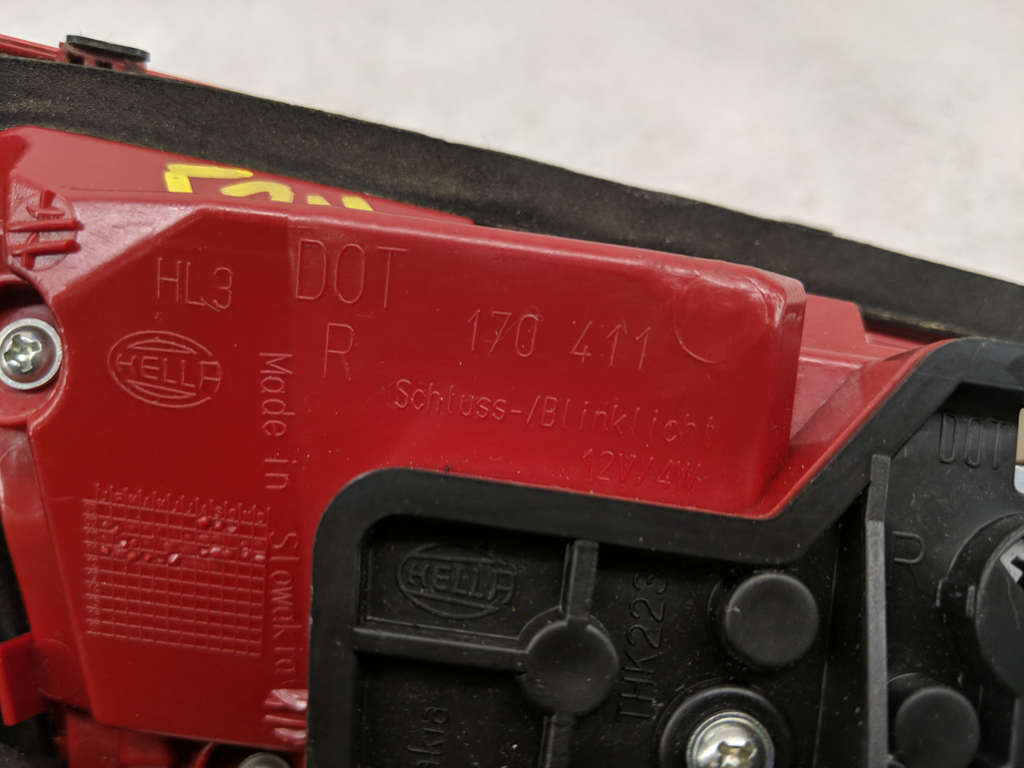 2010-2012 Audi A4 Tail Light Assembly Passenger Right OEM P/N:170 411 Fits Fits 2010 2011 2012 OEM Used Auto Parts - Oemused