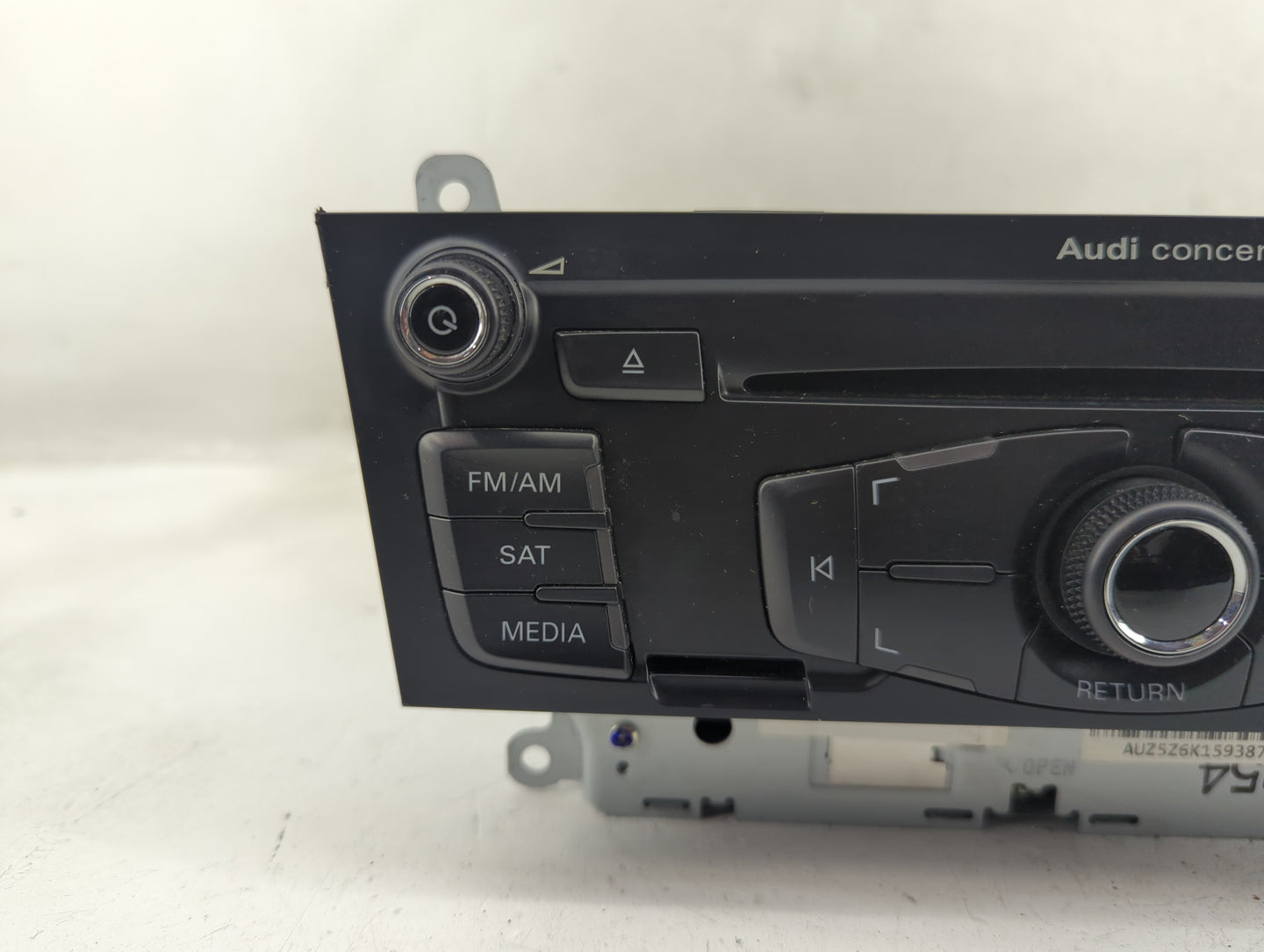 2010-2012 Audi A4 Radio AM FM Cd Player Receiver Replacement P/N:8T1 035 186 R Fits Fits 2010 2011 2012 2013 2014 2015 2016 