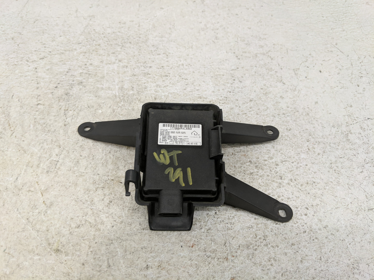 2012 Audi A4 PCM Engine Control Computer ECU ECM PCU OEM P/N:8K0 907 410C Fits OEM Used Auto Parts - Oemusedautoparts1.com