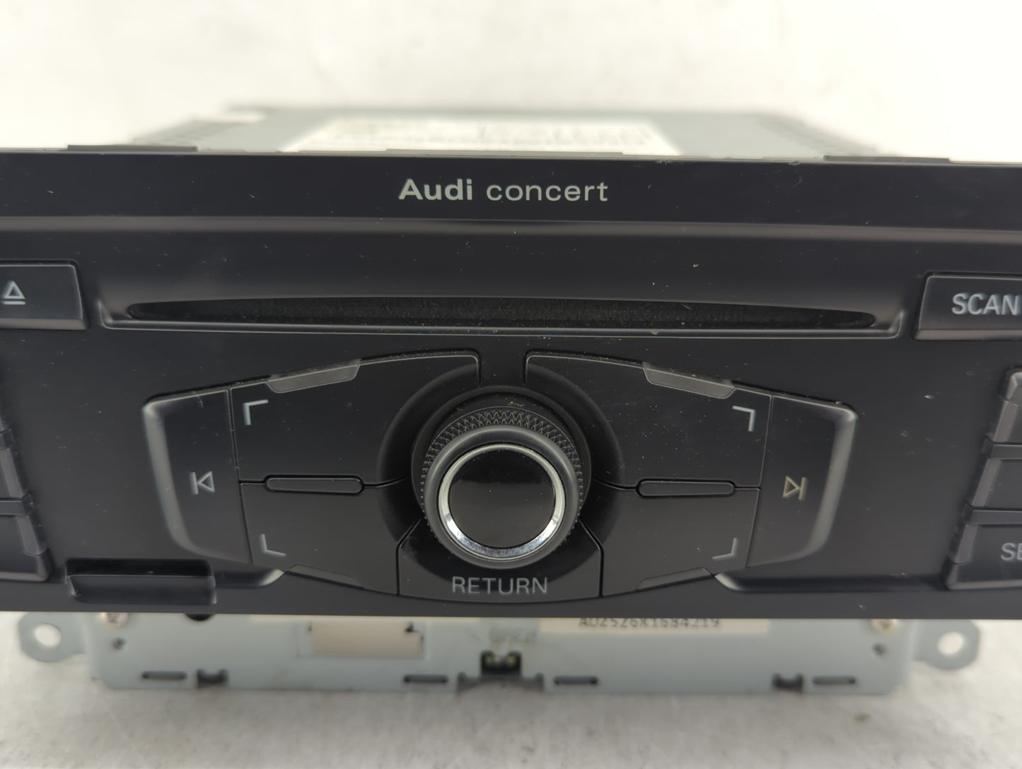 2010-2012 Audi A4 Radio AM FM Cd Player Receiver Replacement P/N:8T1 035 186 R Fits Fits 2010 2011 2012 2013 2014 2015 2016 