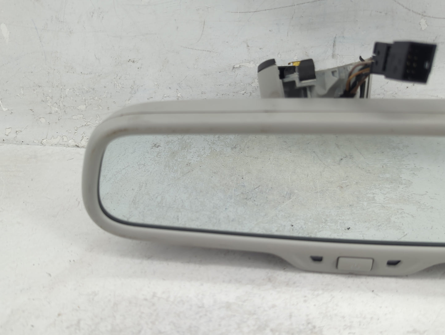2007-2012 Audi A4 Interior Rear View Mirror Replacement OEM P/N:E11026148 Fits Fits 2005 2006 2007 2008 2009 2010 2011 2012 