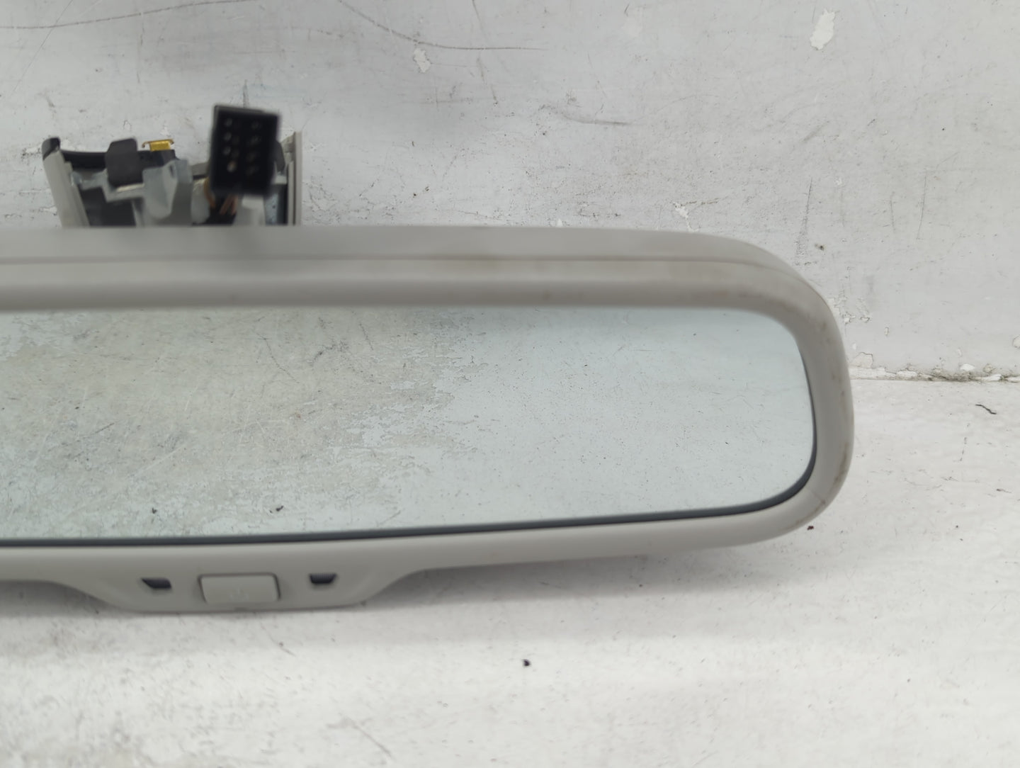 2007-2012 Audi A4 Interior Rear View Mirror Replacement OEM P/N:E11026148 Fits Fits 2005 2006 2007 2008 2009 2010 2011 2012 