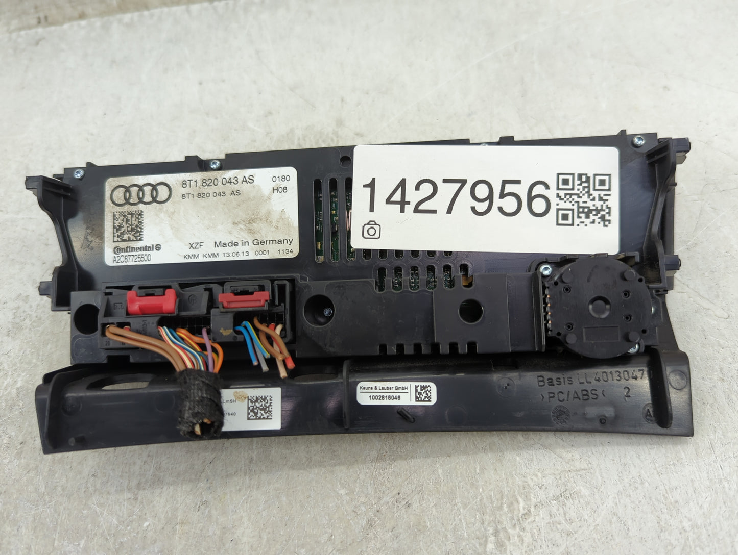 2009-2012 Audi A4 Climate Control Module Temperature AC/Heater Replacement P/N:8T1820043AS A2C87725500 Fits OEM Used Auto Pa