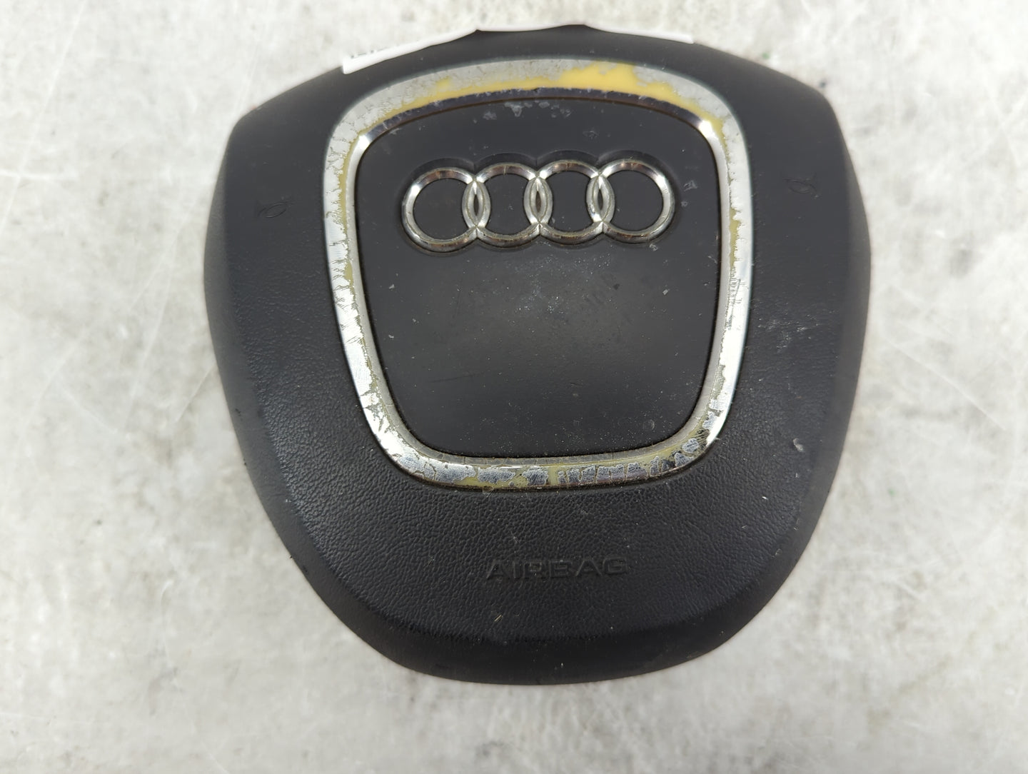 2012 Audi A4 Air Bag Driver Left Steering Wheel Mounted P/N:8K0880201BC 61526323 Fits OEM Used Auto Parts - Oemusedautoparts