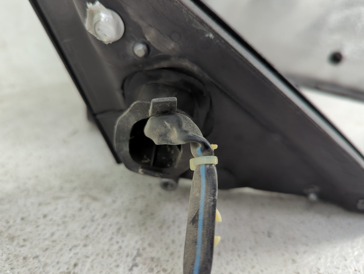 2010-2016 Audi A4 Driver Side View Mirror - Left Door Mirror OEM Used - Oemusedautoparts1.com