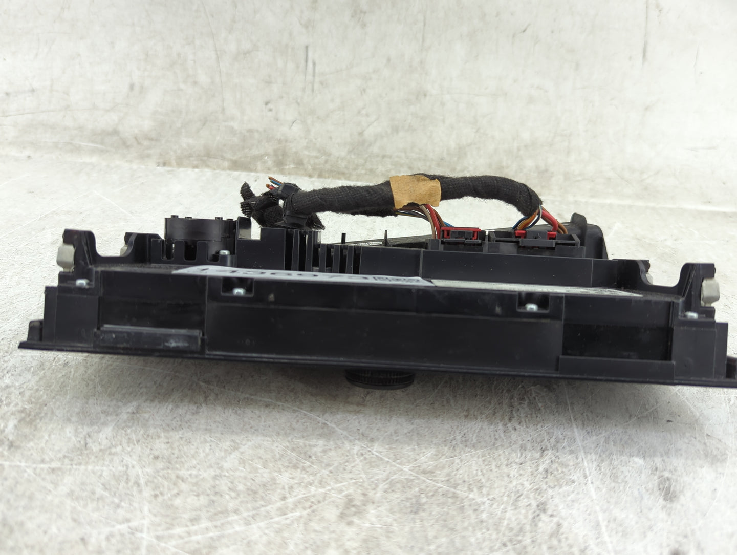 2012 Audi A4 Climate Control Module Temperature AC/Heater Replacement P/N:8T1820043AN A2C53346675, A2C53297840 Fits OEM Used