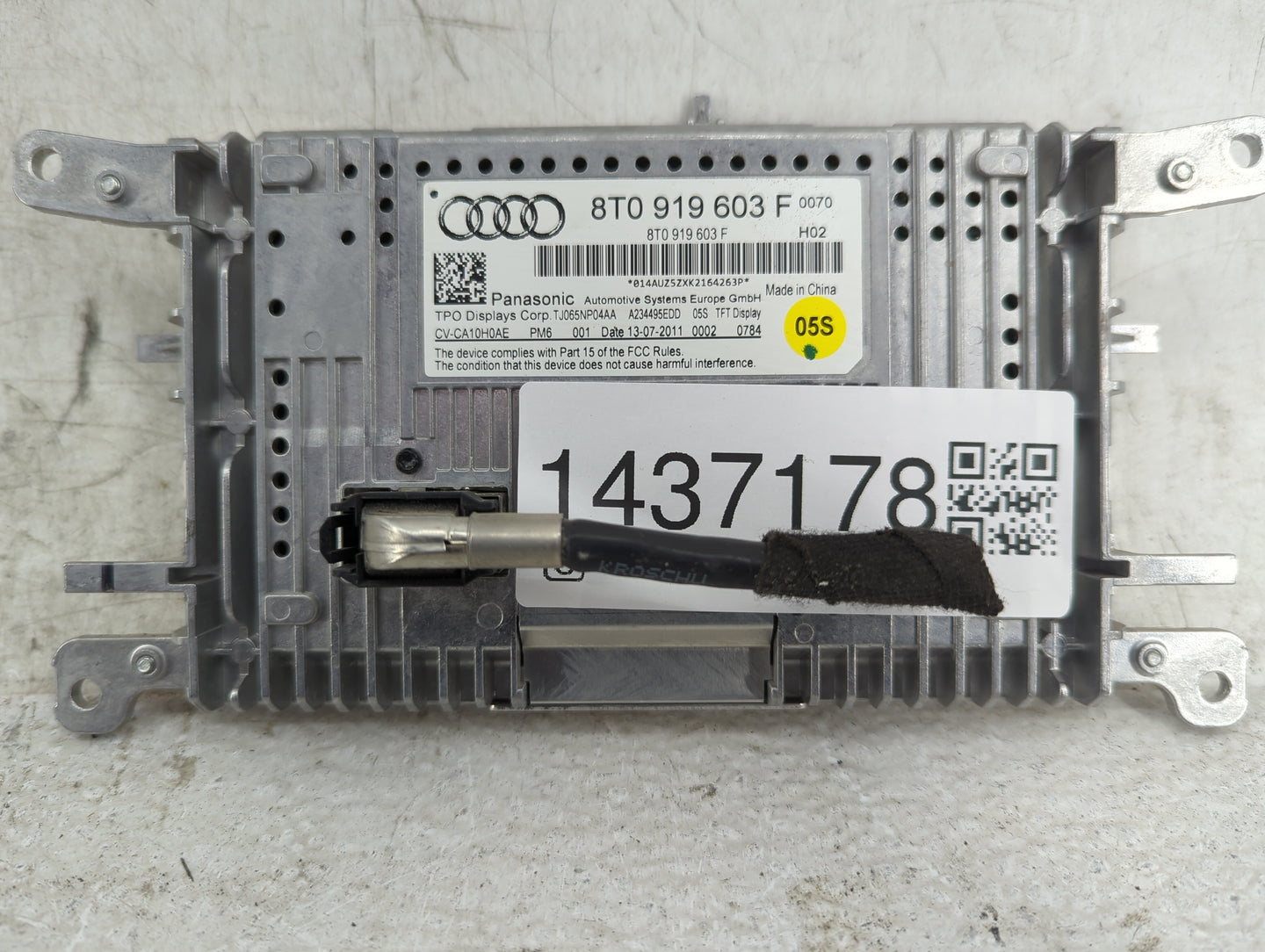2013-2016 Audi A4 Information Display Screen - Oemusedautoparts1.com