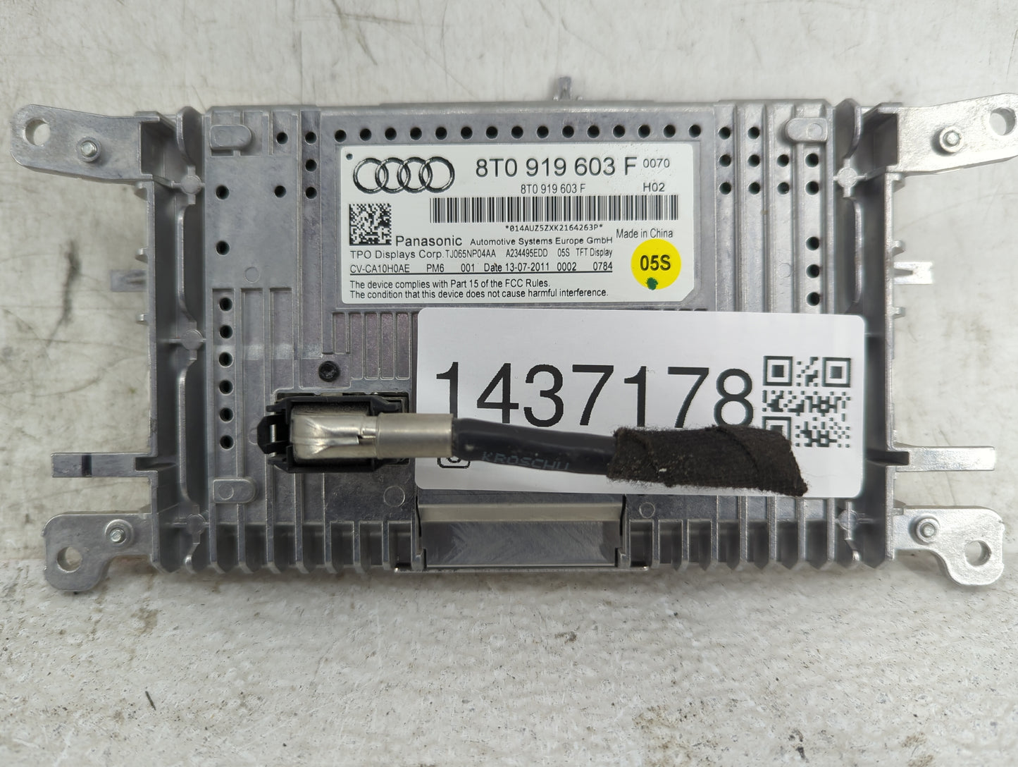 2013-2016 Audi A4 Information Display Screen - Oemusedautoparts1.com
