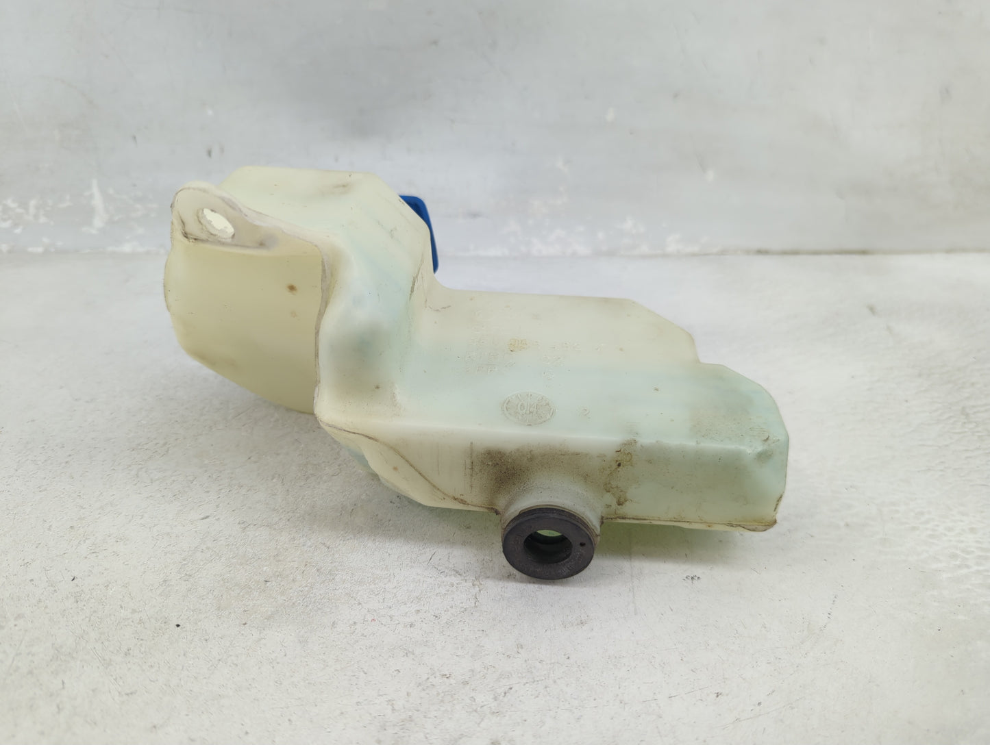 2009-2016 Audi A4 Windshield Washer Fluid Reservoir Bottle Oem - Oemusedautoparts1.com