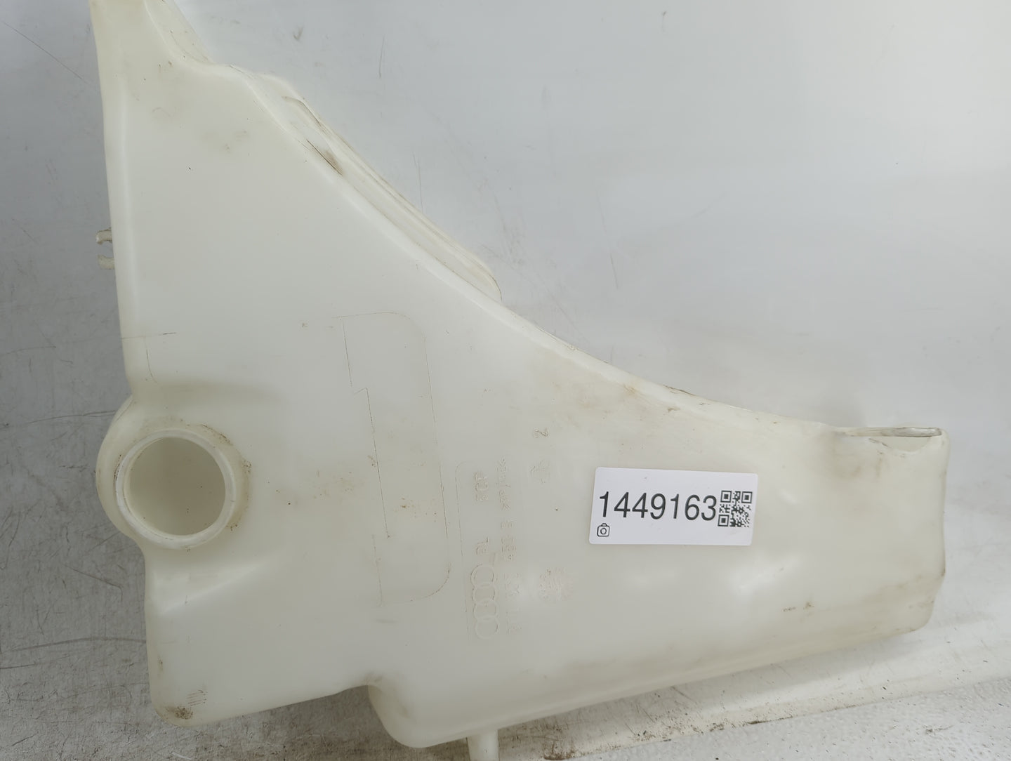 2009-2012 Audi A4 Windshield Washer Fluid Reservoir Bottle Oem - Oemusedautoparts1.com