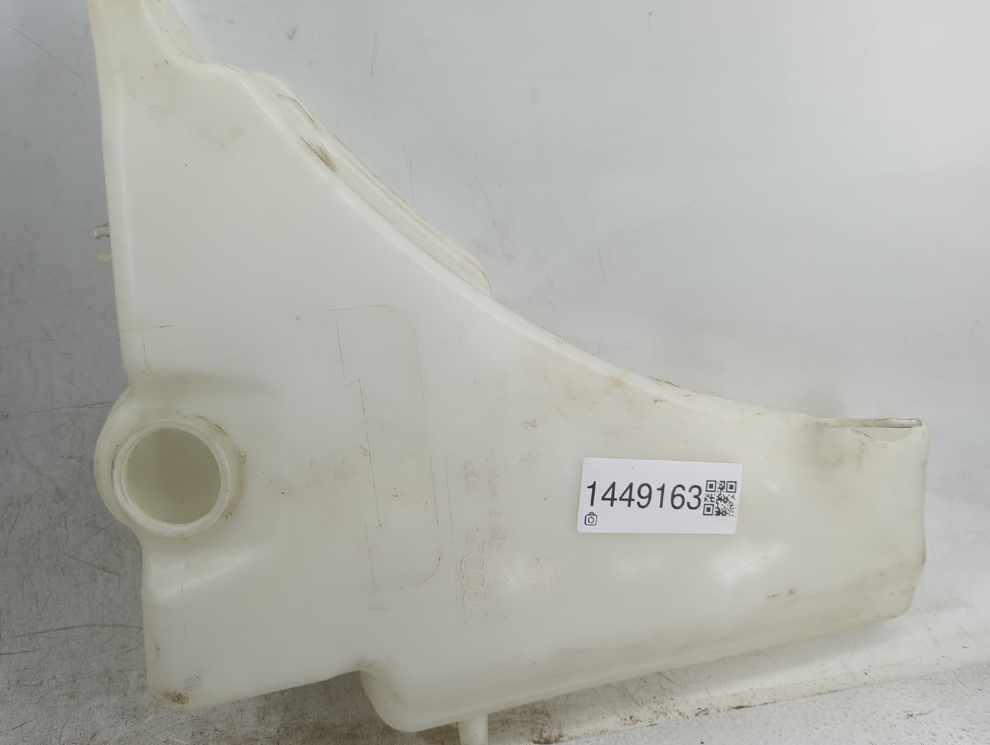 2009-2012 Audi A4 Windshield Washer Fluid Reservoir Bottle Oem - Oemusedautoparts1.com
