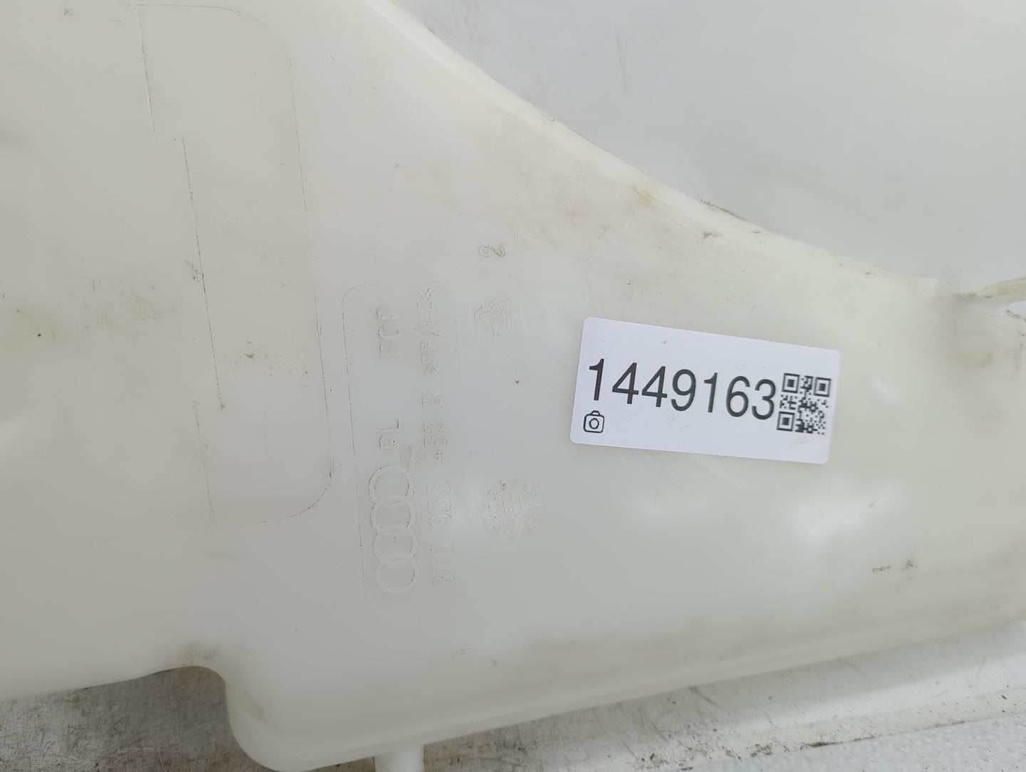 2009-2012 Audi A4 Windshield Washer Fluid Reservoir Bottle Oem - Oemusedautoparts1.com