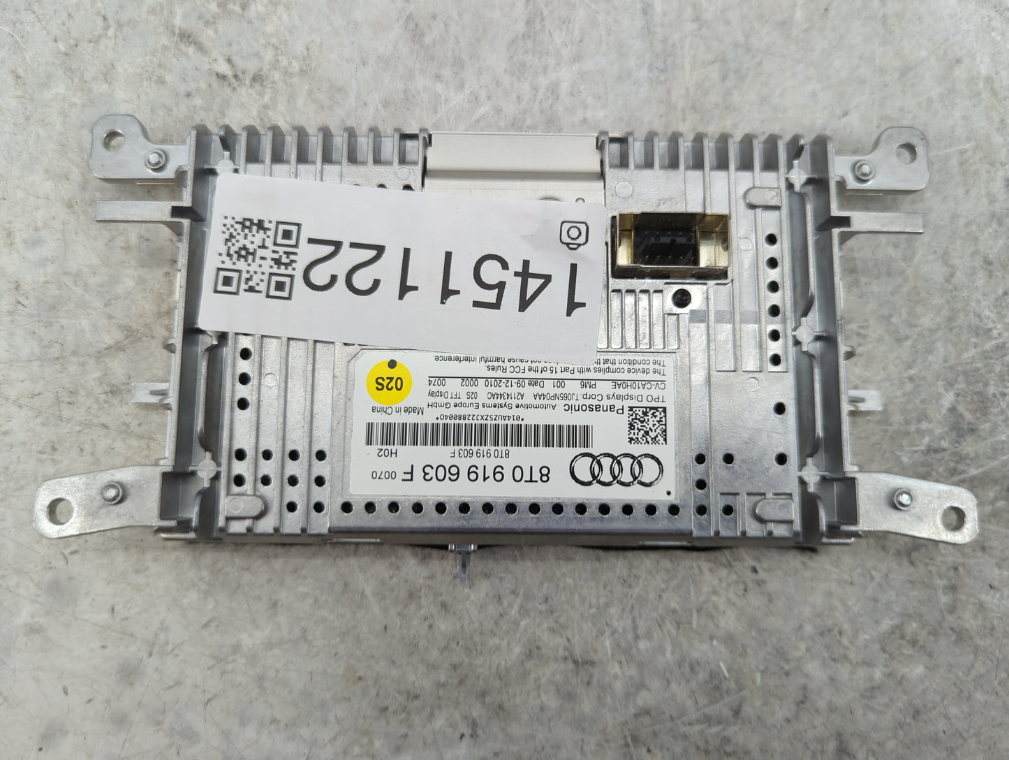2009-2016 Audi A4 Information Display Screen - Oemusedautoparts1.com