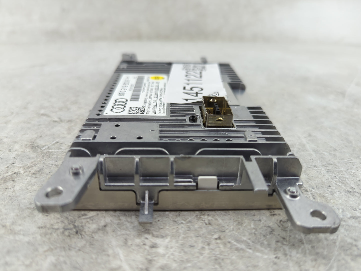2009-2016 Audi A4 Information Display Screen - Oemusedautoparts1.com