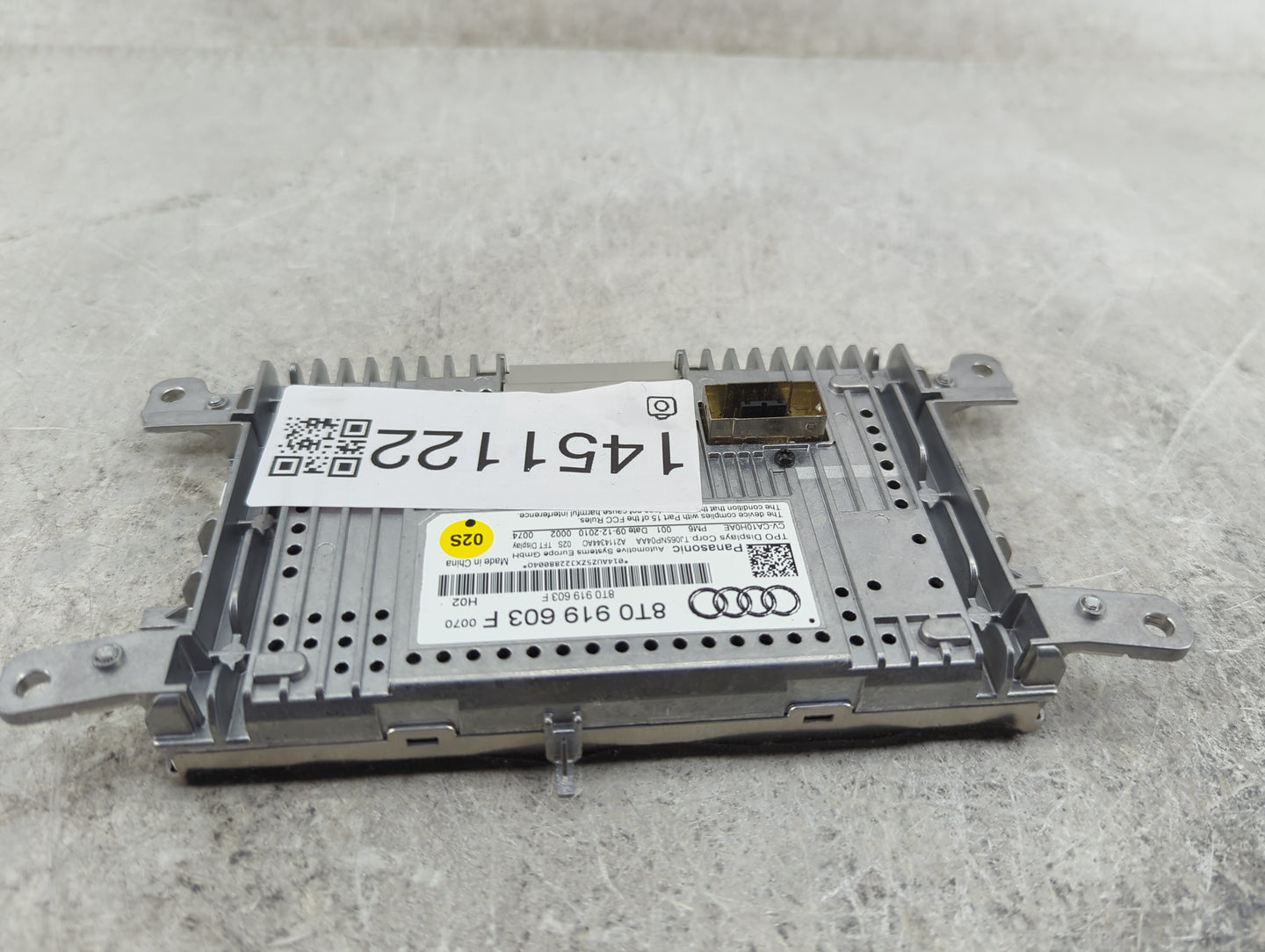 2009-2016 Audi A4 Information Display Screen - Oemusedautoparts1.com