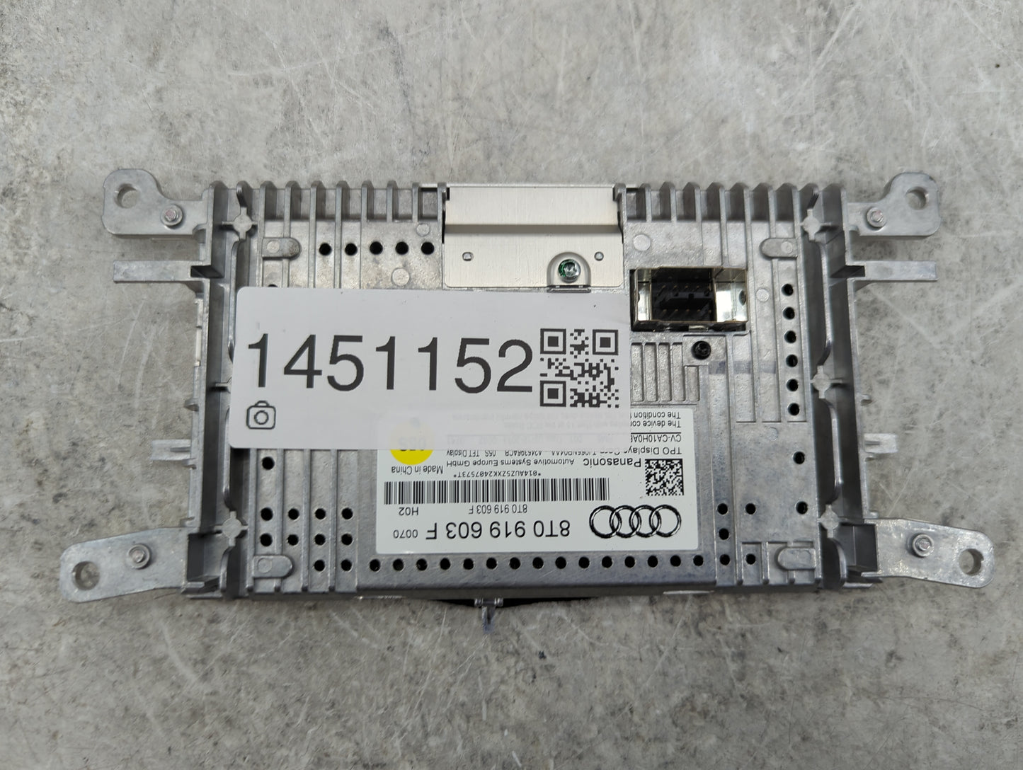 2009-2016 Audi A4 Information Display Screen - Oemusedautoparts1.com